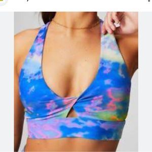 Fabletics Tie-dye sports bra missing label